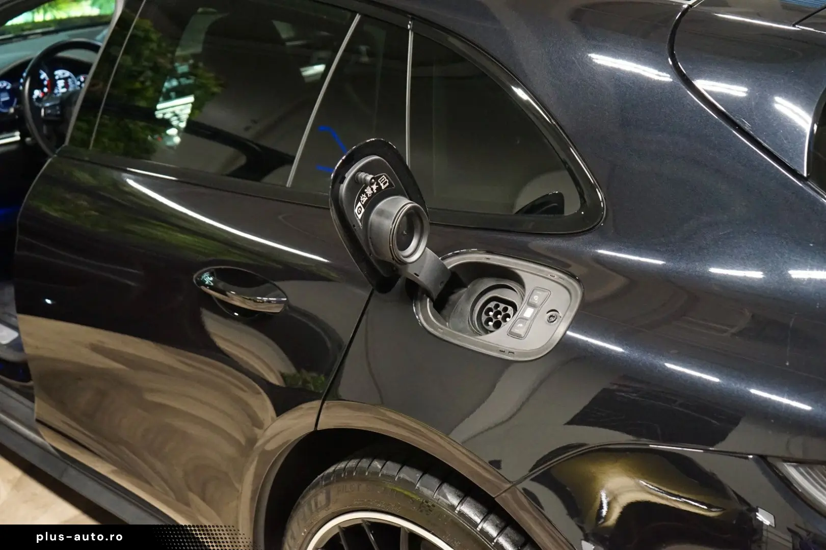 PORSCHE Panamera 4 E-HYBRID PANO BOSE CHRONO 60.744€ NET