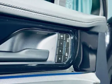 PORSCHE Panamera 4  360 BOSE ACC PANO GARANTIE