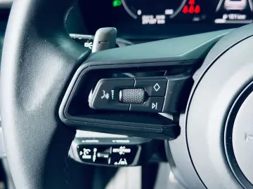 PORSCHE Panamera 4  360 BOSE ACC PANO GARANTIE