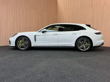 PORSCHE Panamera Panamera 4 E-Hybrid Sport Turismo Plati