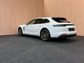 PORSCHE Panamera Panamera 4 E-Hybrid Sport Turismo Plati