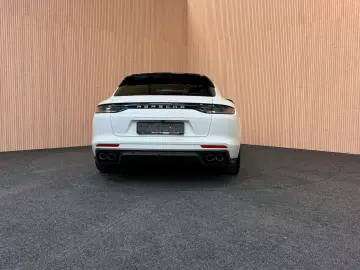 PORSCHE Panamera Panamera 4 E-Hybrid Sport Turismo Plati