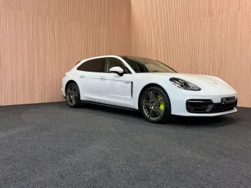 PORSCHE Panamera Panamera 4 E-Hybrid Sport Turismo Plati