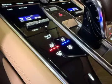 PORSCHE Panamera Panamera 4 E-Hybrid Sport Turismo Plati