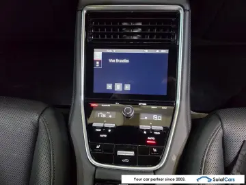 PORSCHE Panamera 4 E-Hybrid Aut. Pano LED-Matrix Sport-