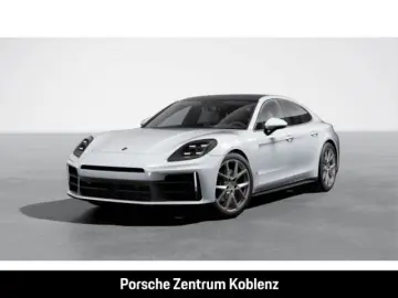 PORSCHE Panamera 4