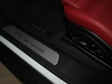 Porsche Panamera SportChrono Panorama BOSE 360