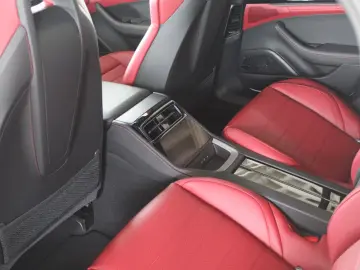 Porsche Panamera SportChrono Panorama BOSE 360