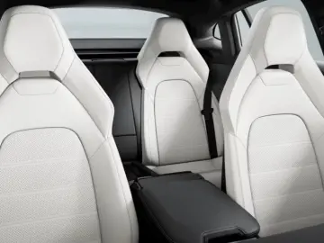 Porsche Panamera 4  SoftClose BOSE