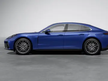 Porsche Panamera 4  SoftClose BOSE
