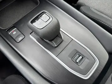 NISSAN Qashqai N-CONNECTA 158 PS (   WINTER-PAKET   )