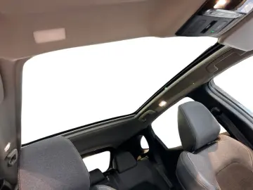 NISSAN Qashqai 1.3 DIG-T N-Connecta Fahrassist HUD Wide