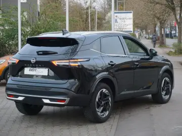 NISSAN Qashqai N-Connecta   1. Hand   HUD   360