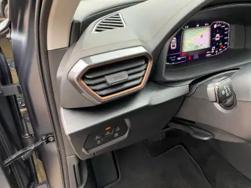 CUPRA Formentor 1.4e-HYBRID DSG LED Navi ACC CAM Sitzh