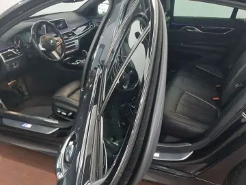 BMW 740d xDrive M Sport