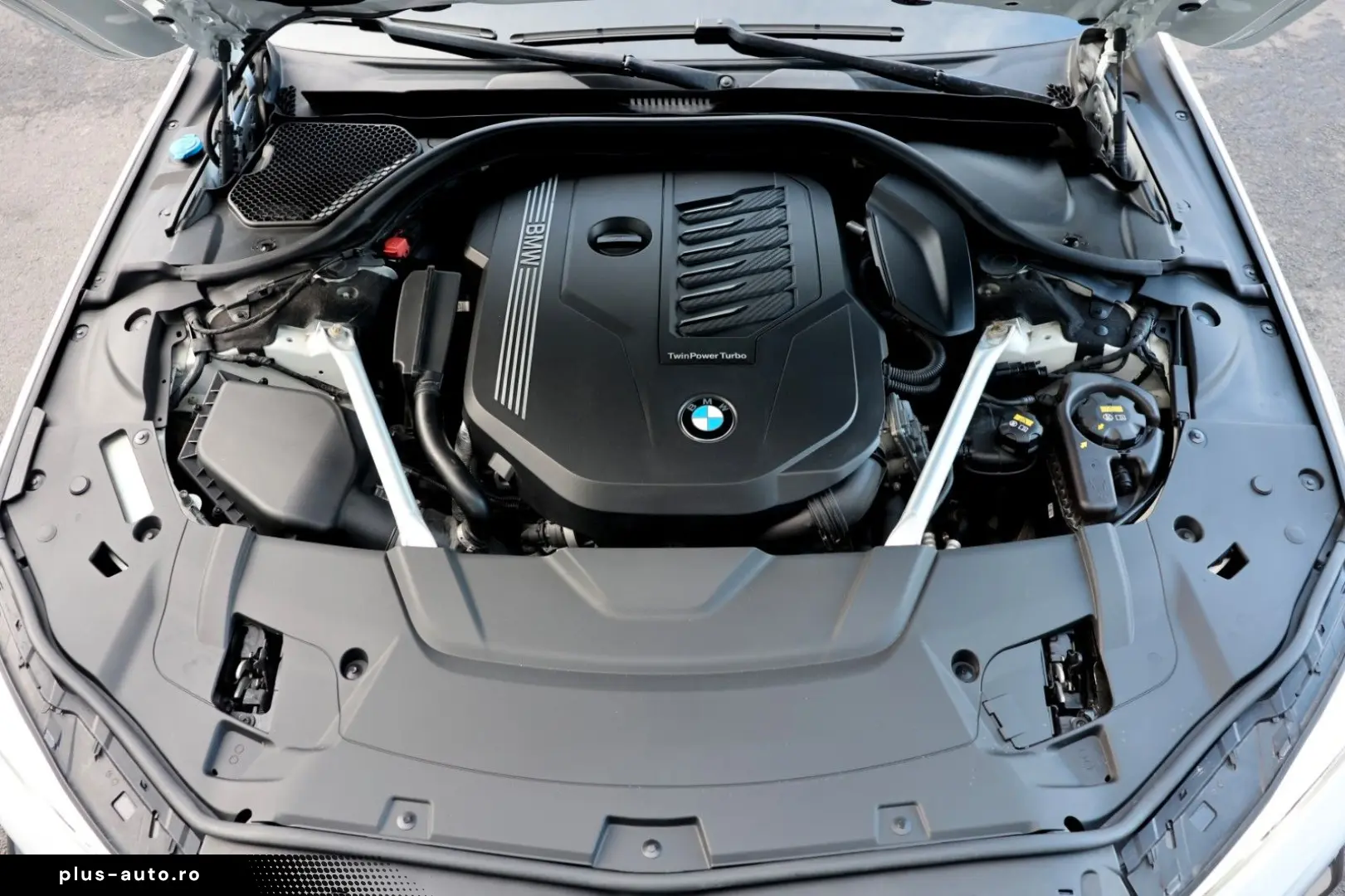 BMW 740Li M H&K 360 APPLE SHZ PANO LUFT Adapt.LED 20