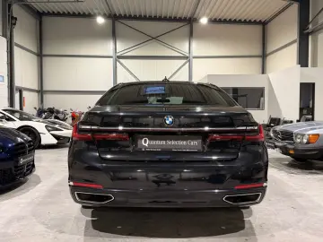BMW 740 d xDrive  HeadUp LaserLight Standhz HarmanKa