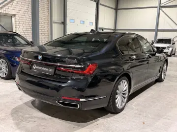 BMW 740 d xDrive  HeadUp LaserLight Standhz HarmanKa