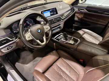 BMW 740 d xDrive  HeadUp LaserLight Standhz HarmanKa