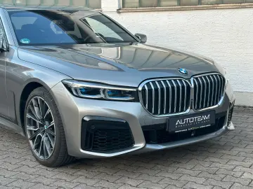 BMW 750i xDrive M Sport 20 Zoll Massage Std Hzg H K