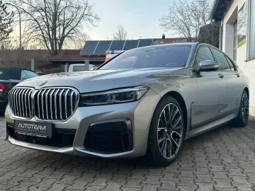BMW 750i xDrive M Sport 20 Zoll Massage Std Hzg H K