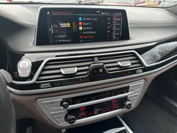 BMW 750i xDrive M Sport 20 Zoll Massage Std Hzg H K