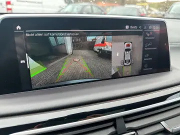 BMW 750i xDrive M Sport 20 Zoll Massage Std Hzg H K