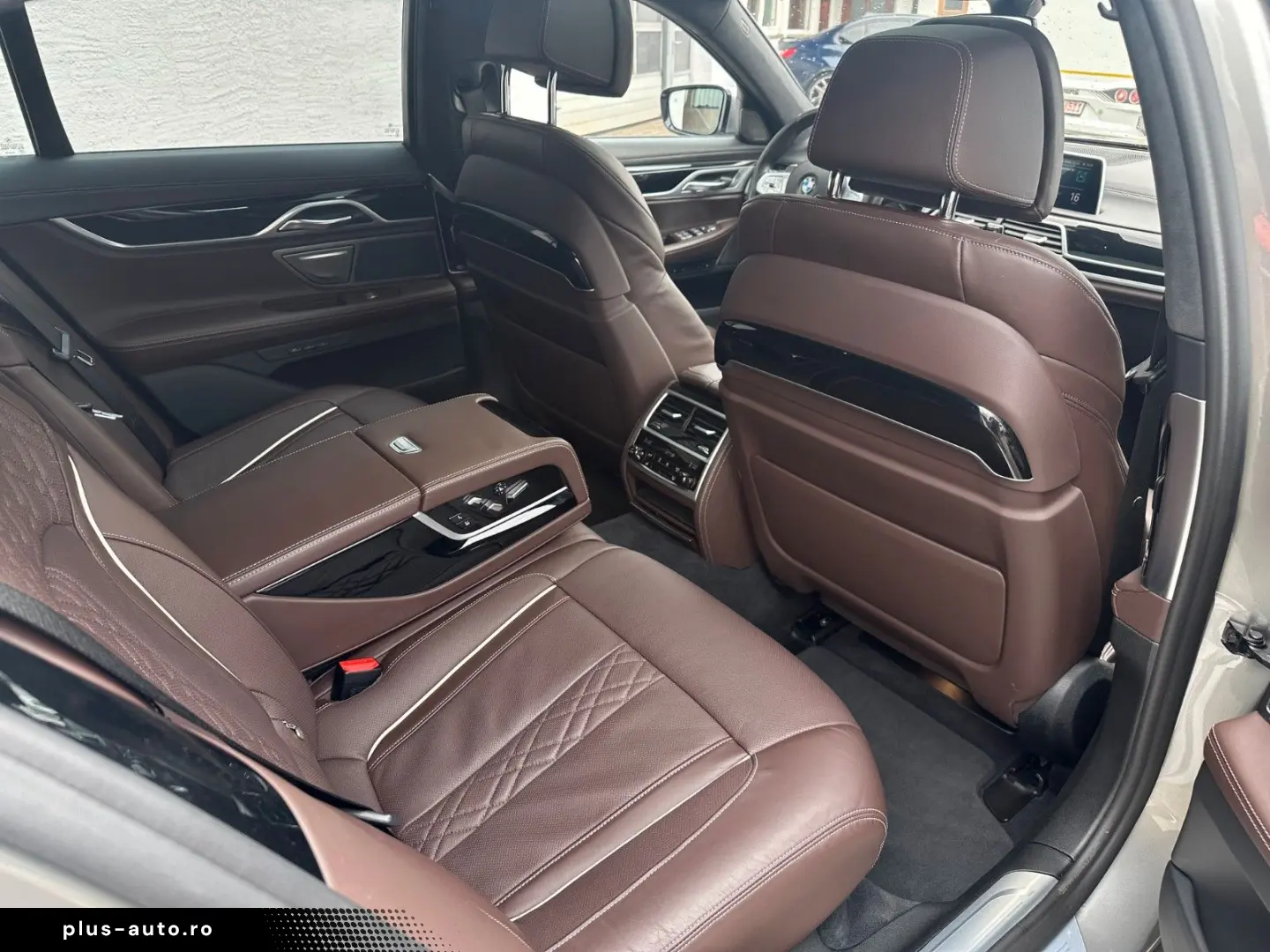 BMW 750i xDrive M Sport 20 Zoll Massage Std Hzg H K