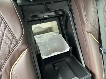 BMW 750i xDrive M Sport 20 Zoll Massage Std Hzg H K