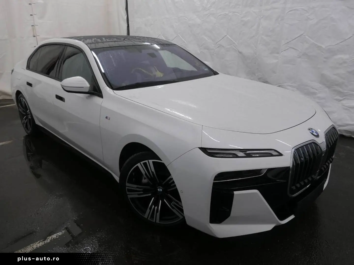 BMW 740d xDrive M Sportpaket Standhzg SkyLounge 21