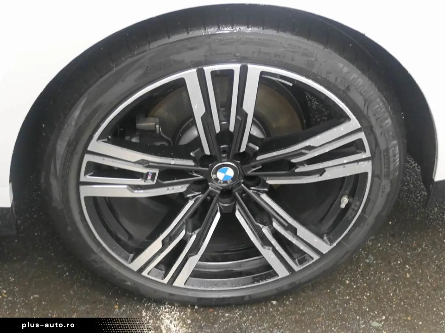 BMW 740d xDrive M Sportpaket Standhzg SkyLounge 21