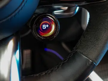 MERCEDES-BENZ G63 AMG FondTV NAPPA BURMESTER StdHZ T&hellip;