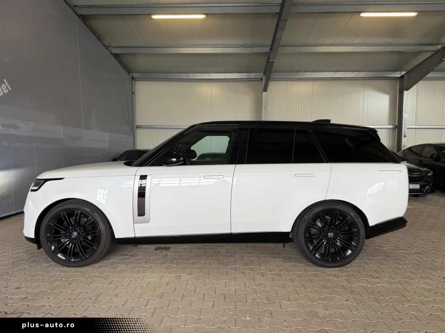 LAND ROVER Range Rover SV 615 ps Business Class 360  AHK 23