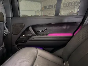 LAND ROVER Range Rover SV 615 ps Business Class 360  AHK 23