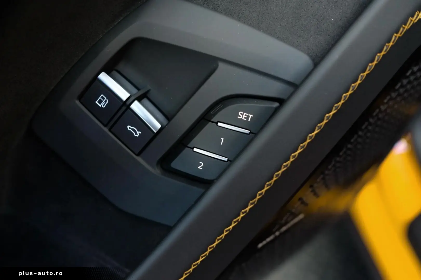 LAMBORGHINI Urus SE B&O MASSAGE 23ZOLL STYLE PACK AMBIENTE