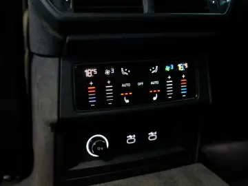 LAMBORGHINI Urus SE B&O MASSAGE 23ZOLL STYLE PACK AMBIENTE