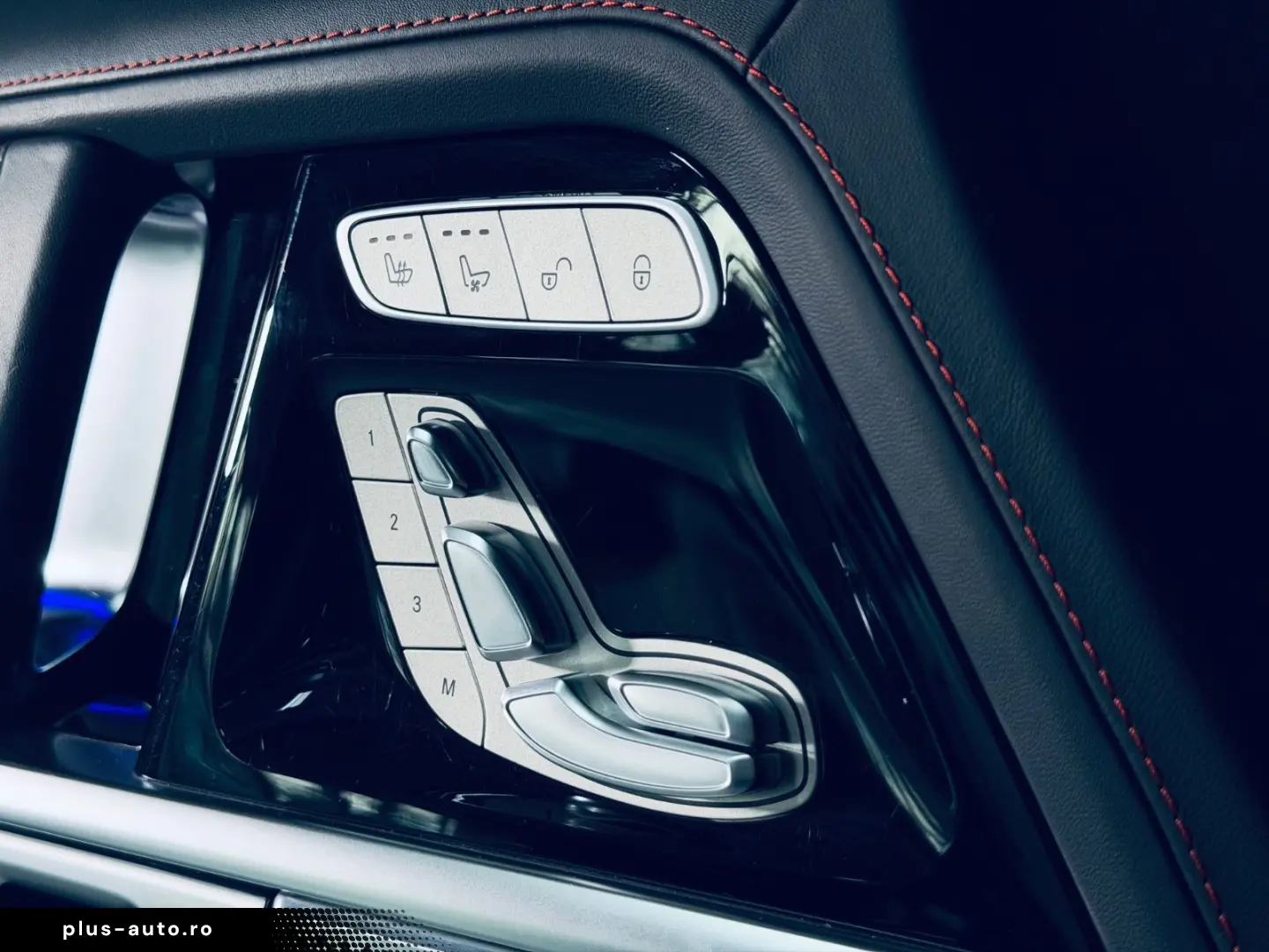 MERCEDES-BENZ G 63 AMG MANUFAKTUR CARBON PERFORMANCE