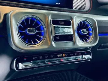 MERCEDES-BENZ G 63 AMG MANUFAKTUR CARBON PERFORMANCE