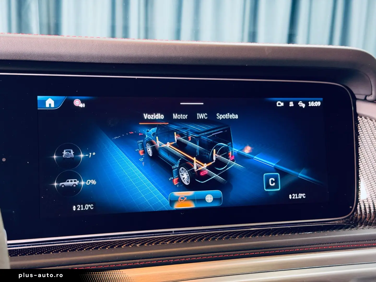 MERCEDES-BENZ G 63 AMG MANUFAKTUR CARBON PERFORMANCE