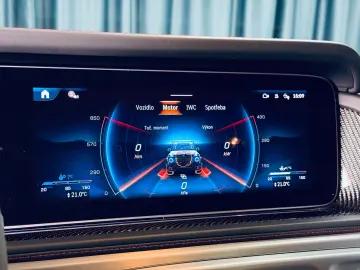 MERCEDES-BENZ G 63 AMG MANUFAKTUR CARBON PERFORMANCE