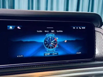 MERCEDES-BENZ G 63 AMG MANUFAKTUR CARBON PERFORMANCE