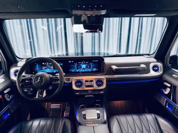 MERCEDES-BENZ G 63 AMG MANUFAKTUR CARBON PERFORMANCE