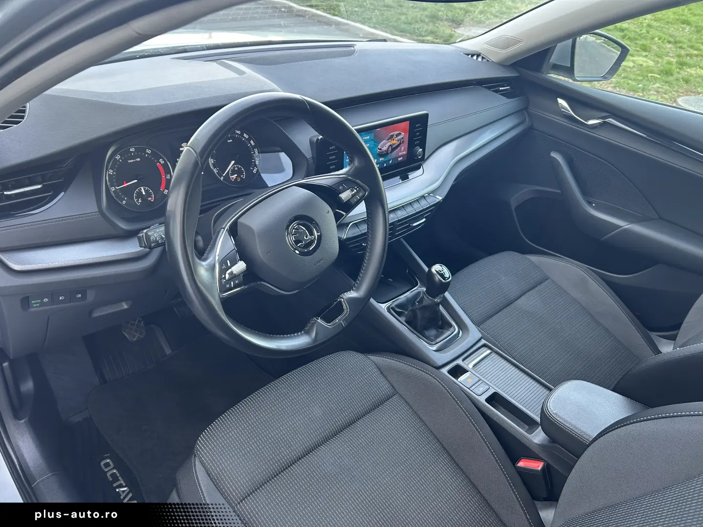 Skoda Octavia  2022   1000 cmc   110 Cp   Benzina