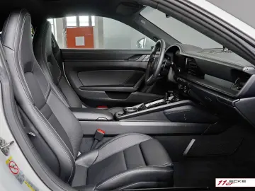 PORSCHE 992 GTS Bose Pano Sitzklima Memory Totwinkel
