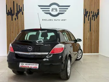 Opel Astra H