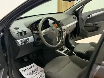 Opel Astra H
