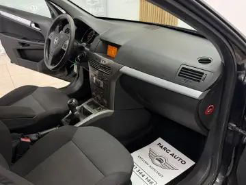 Opel Astra H