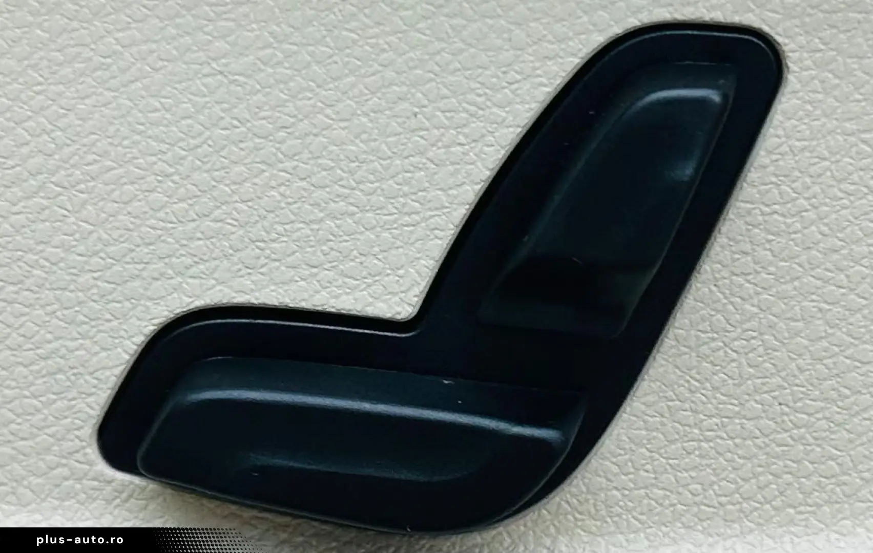 MERCEDESBENZ Glc 2017 2.0i HYBRID E6 350 4 MATIC Garantie 12