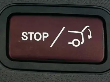 MERCEDESBENZ Glc 2017 2.0i HYBRID E6 350 4 MATIC Garantie 12