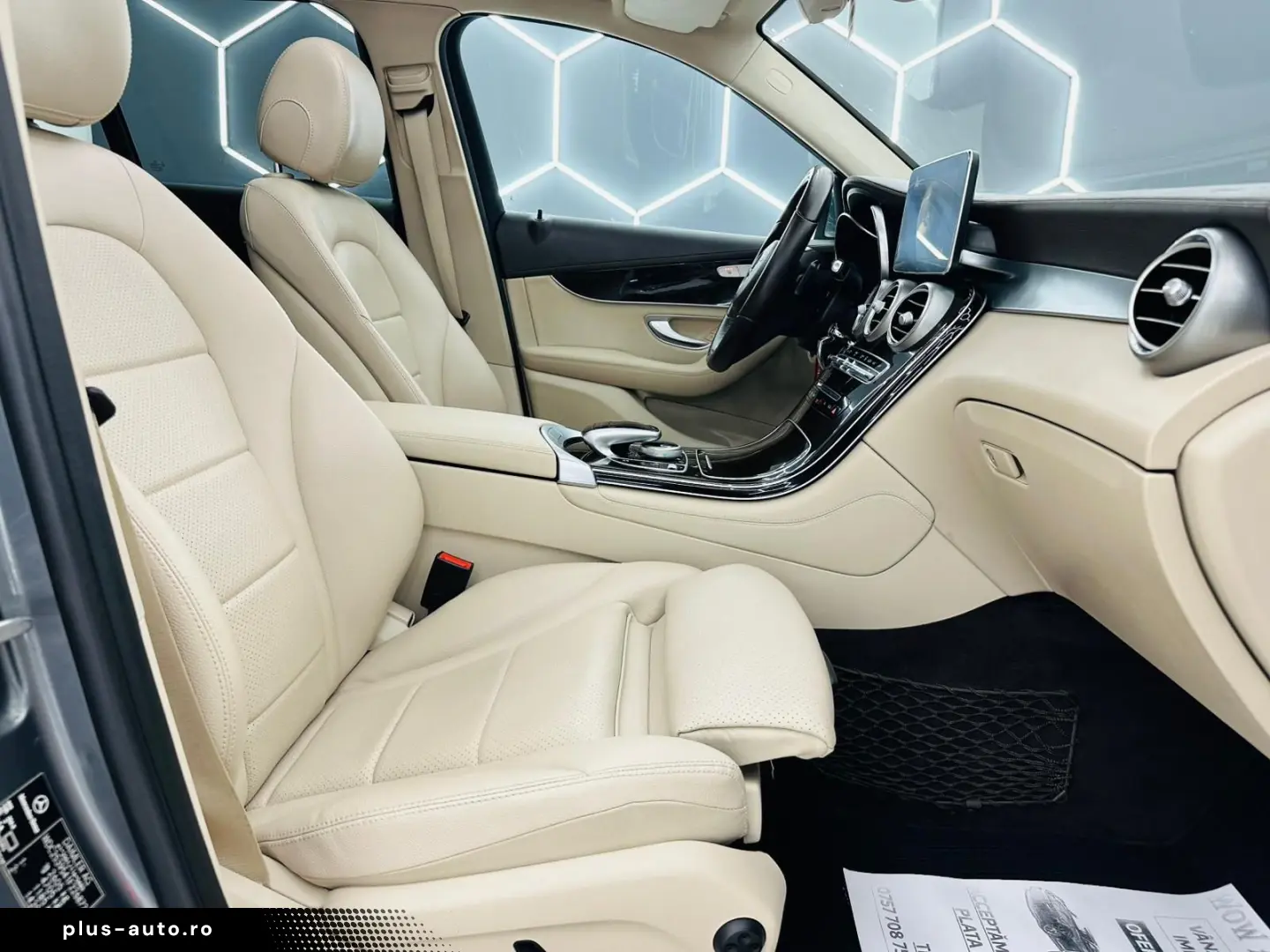 MERCEDESBENZ Glc 2017 2.0i HYBRID E6 350 4 MATIC Garantie 12